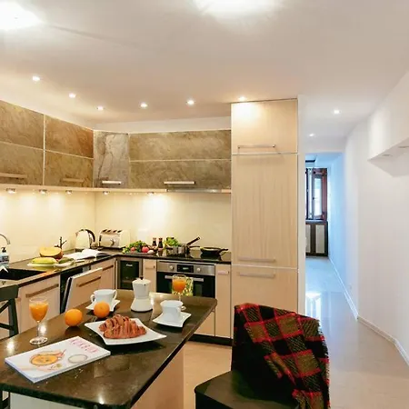 In The Heart Of Warsaw! * Warschau