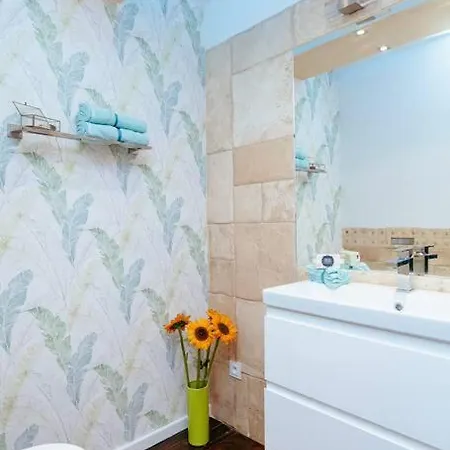 Apartment In The Heart Of Warsaw! Warsaw